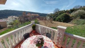 A balcony or terrace at Apartamentos La Flor