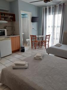 Foto dalla galleria di Almiriki Rooms ad Agios Kirykos