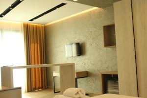 Зображення з фотогалереї помешкання Hotel Triumf Shengjin у місті Шенгін