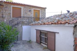 The building in which Az apartmant is located