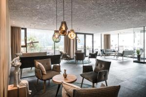 Posedenie v ubytovaní Hotel Ciasa Tamá