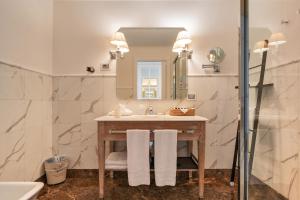 Bagno di Palazzo del Corso – Boutique Hotel