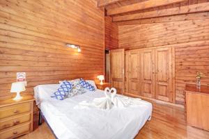 Postel nebo postele na pokoji v ubytování Finca L'hort Nou