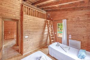 Postel nebo postele na pokoji v ubytování Finca L'hort Nou