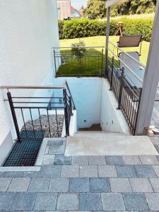 Afbeelding uit fotogalerij van Modernes Apartment am Bodensee in Wasserburg