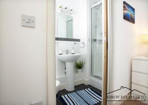 Afbeelding uit fotogalerij van Poseidon Apartment - 1 Bed Flat - Heart of Town in Southampton +23 foto's
