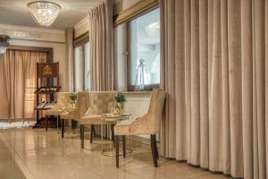 Posezení v ubytování Hotel & Spa Biały Dom