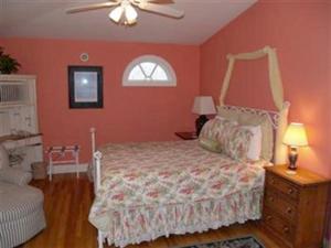 Ένα ή περισσότερα κρεβάτια σε δωμάτιο στο The Villa Bed & Breakfast