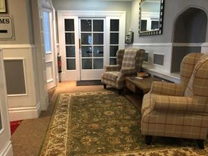 A seating area at The White Lion Hotel 