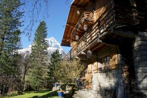 Nespecifikovaný výhled na hory nebo výhled na hory při pohledu z bed and breakfast