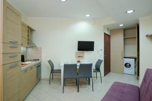 A kitchen or kitchenette at Vasso Apartments 3