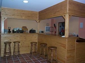 Loungen eller baren på Apartamentos turísticos Isín + 8 billeder