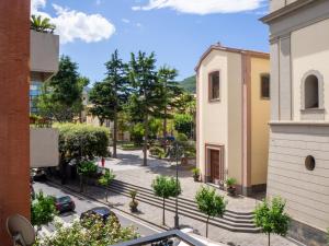 A garden outside YourHome in Vico