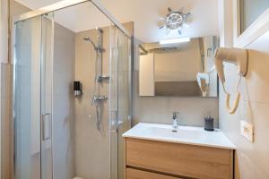 Koupelna v ubytování Marinali Rooms