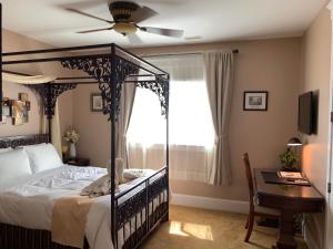 Gallery image of Eagle Rock Bed and Breakfast in Chemainus