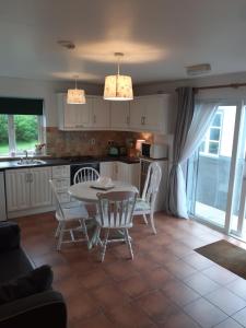 Gallery image of Lorna's Apartment Self Catering Holiday Home in Milltown Malbay
