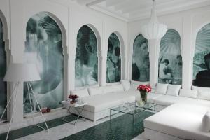 Posezení v ubytování Dar Rhizlane, Palais Table d'hôtes & SPA