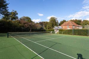 Tennis eller squash på eller i nærheten av Dormestone House by Bloom Stays