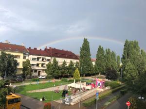 Vonkajšia záhrada v ubytovaní ZACHÁR Apartman