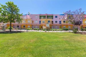 Gallery image of Apartamentos da Orada by Garvetur in Albufeira