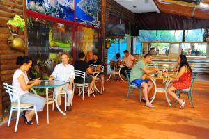 Tetamu yang menginap di Best Life Apart Hotel