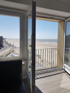 Gallery image of James Sun Beach Apartment in Ostend