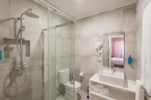 Lisbon Serviced Apartments - Campos的一间浴室