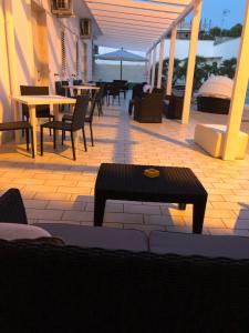 Posedenie v ubytovaní B&B RESORT SIGNORILE