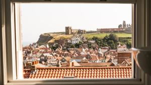 Naturlandskabet i nærheden af lejligheden + 4 billeder