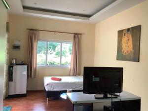 TV/Unterhaltungsangebot in der Unterkunft Khanom Garden Suite
