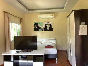 TV/Unterhaltungsangebot in der Unterkunft Khanom Garden Suite