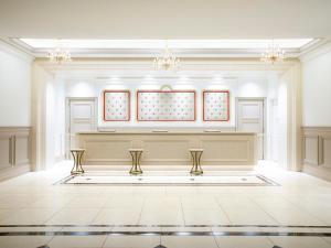 Posezení v ubytování Takarazuka Hotel + 27 fotografií