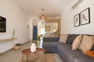 Foto da galeria de Phaedrus Living Seaview Luxury Flat Limnaria 153 em Pafos
