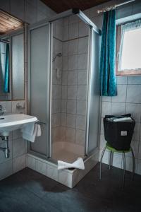 Koupelna v ubytování Hotel Garni Romantika