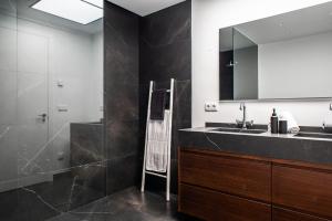 Luxe Apartments Hotel del Golf - Las Brisas Marbella ...