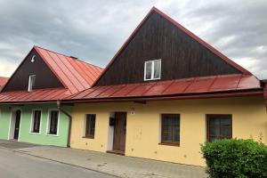 Budova, v ktorej sa dovolenkový dom nachádza