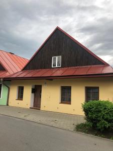 Budova, v ktorej sa dovolenkový dom nachádza