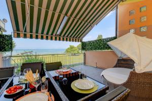 Fotografia z galérie ubytovania Miralago Superior Apartment v destinácii Peschiera del Garda