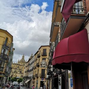 Gallery image of Hostal Plaza in Segovia