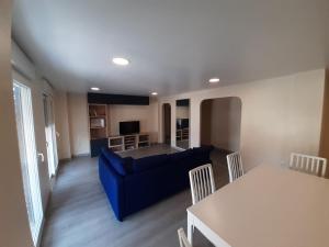 Posedenie v ubytovaní Modern huge appartement, just 100 m from the beach
