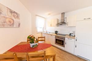 Galeriebild der Unterkunft Braviscasa - Ferienresidenz Haus am Bach Vogtsburg am Kaiserstuhl in Vogtsburg