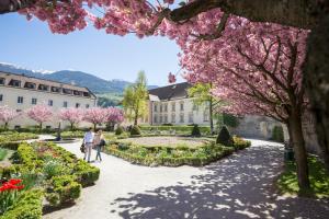 Gallery image of Nice Living Neue- Moderne Apartments im Herzen von Brixen - kostenlose Brixencard - ideal für Familien, Paare, Geschäftsreisende, Gäste mit Hund und allen Urlaubs Hungrigen in Bressanone