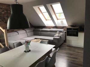 Posedenie v ubytovaní Szklarska Poręba Apartament Podgórze