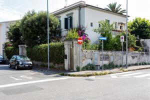 Gallery image of Casa Ginevra - 3 Minutes Walk from the Sea in Livorno