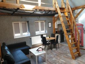 Posedenie v ubytovaní JDK Apartamenty Legionów 40m2 5-osobowy