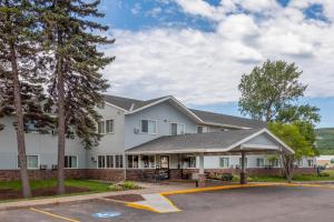 Super 8 by Wyndham Duluth