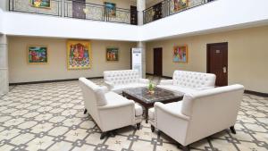 Orchha Palace and Convention Centre的休息区