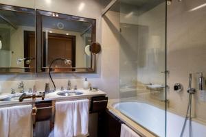 Um banheiro em Ca' Pisani Hotel