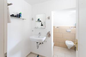 Koupelna v ubytování Oberkasseler Hof Bonn