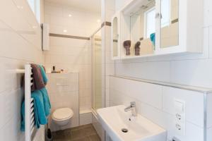 Koupelna v ubytování Oberkasseler Hof Bonn